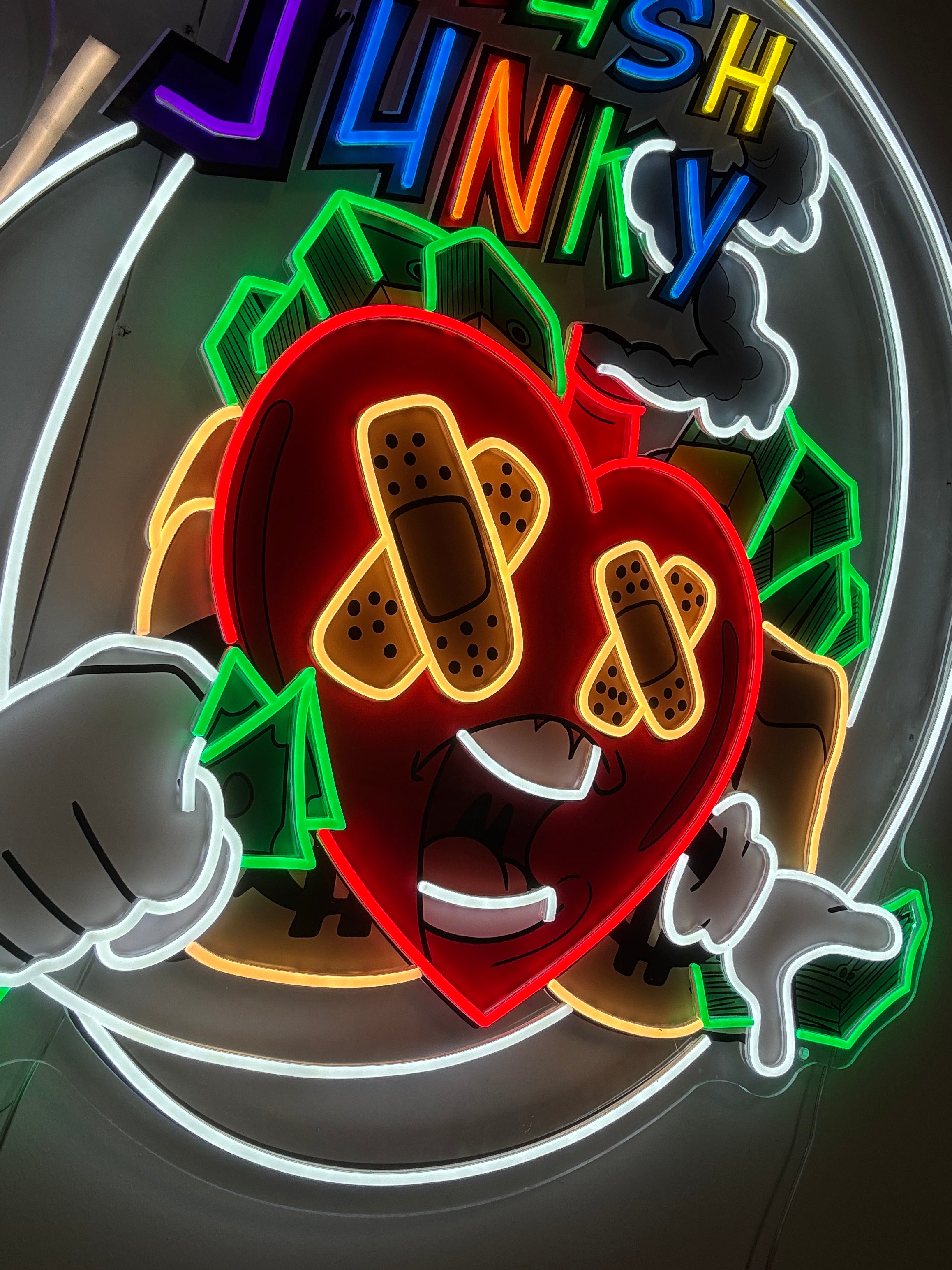 slider image slider_item_DtMk3x